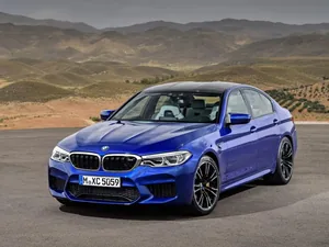 F90 (2017–2020)