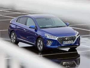 AE (2019–2022)
