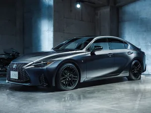 XE30 (2020–2026)
