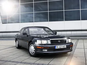XF10 (1992–1994)