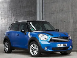 R60 (2014–2017)