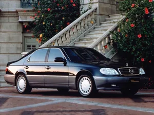 W100 (1997–2001)
